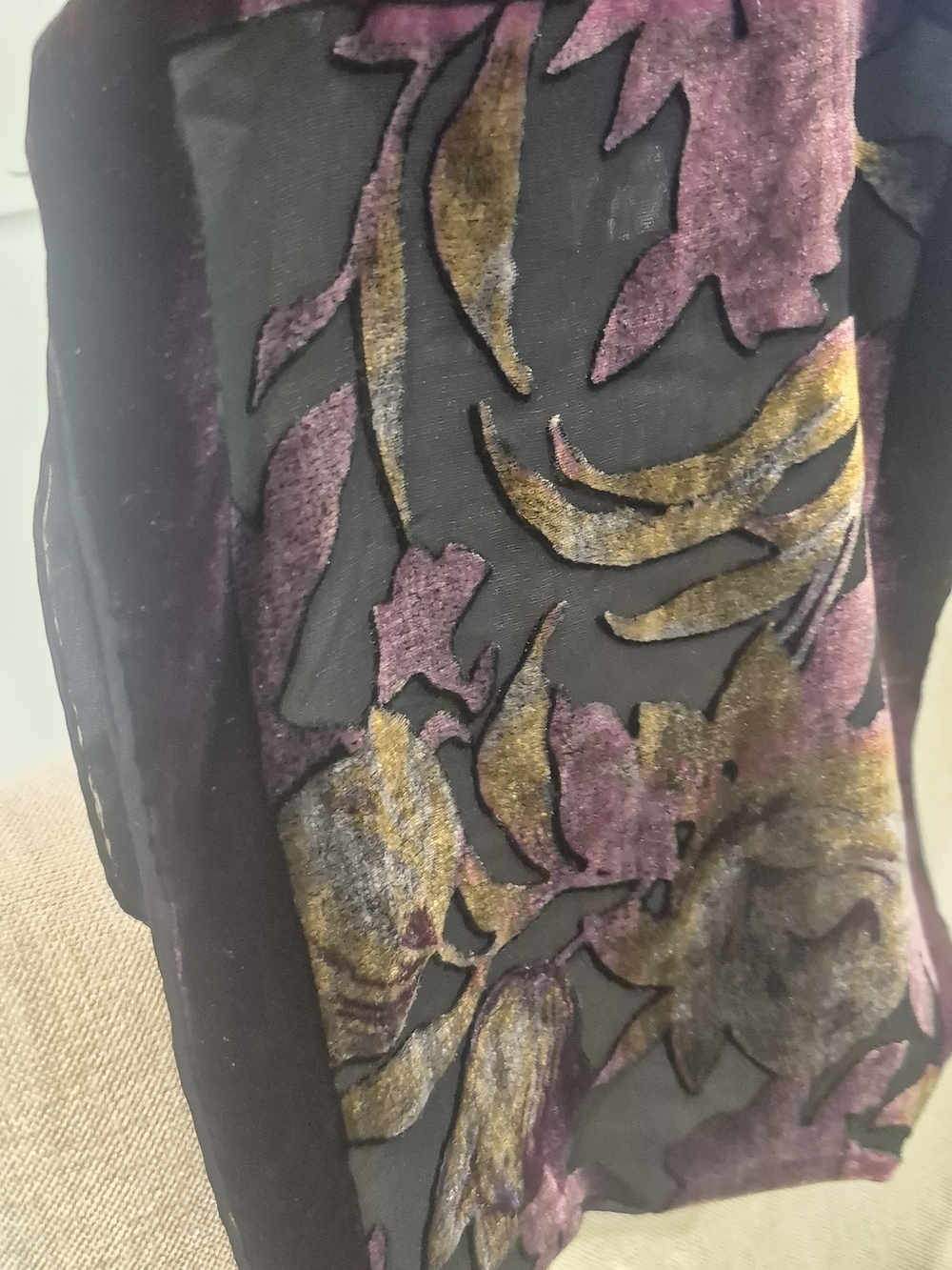 Italian Burnout Handrolled Purple Floral Velvet Scarf 9x54 - Picture 5 of 16